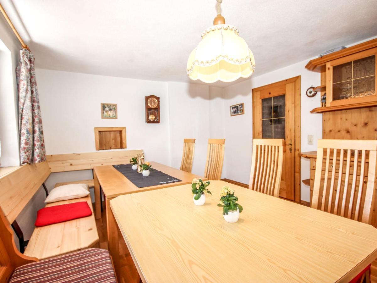 Holiday Home Hoelzl By Interhome Flirsch Exterior photo